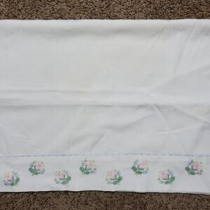 Vintage Pillow Case Cover Pink Blue Cross Stitch w/ Crochet Edge 28x20 Inch